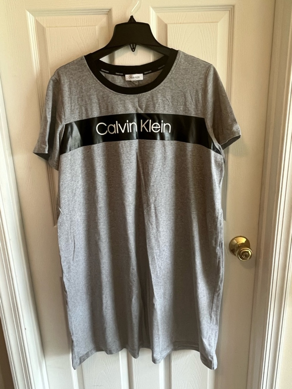 GUC Women’s Calvin Klein Gray Short-Sleeve Logo T-Shirt Dress Size 2X